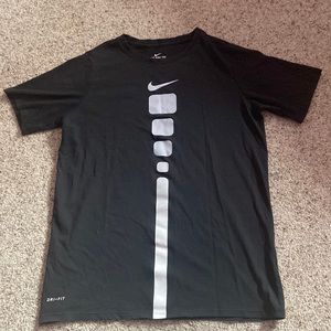 NIKE Boy’s XL Athletic Shirt Dri-Fit